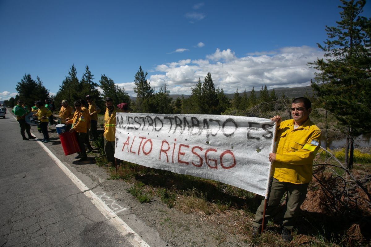 Brigadistas De Parques Nacionales Cortaron La Ruta De Acceso Al