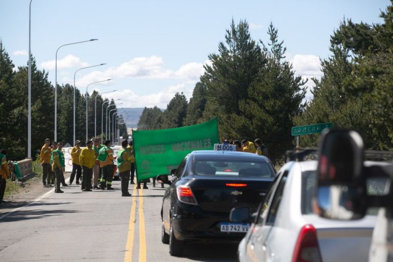 Brigadistas De Parques Nacionales Cortaron La Ruta De Acceso Al