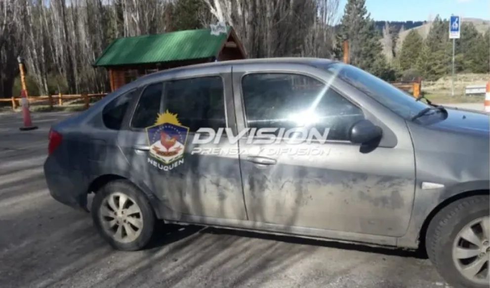 Convencieron a la dueña de un auto en venta de que se estaba haciendo la transferencia y se fugaron con el rodado