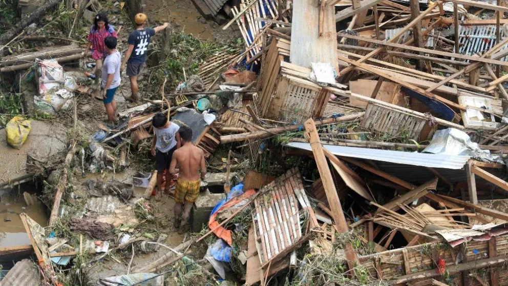 El tifón Noru alcanzó a Filipinas con vientos de hasta 195 km/h