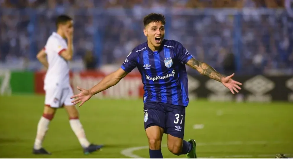 El Decano recuperó la punta: Atlético venció a Estudiantes y volvió a ser único líder
