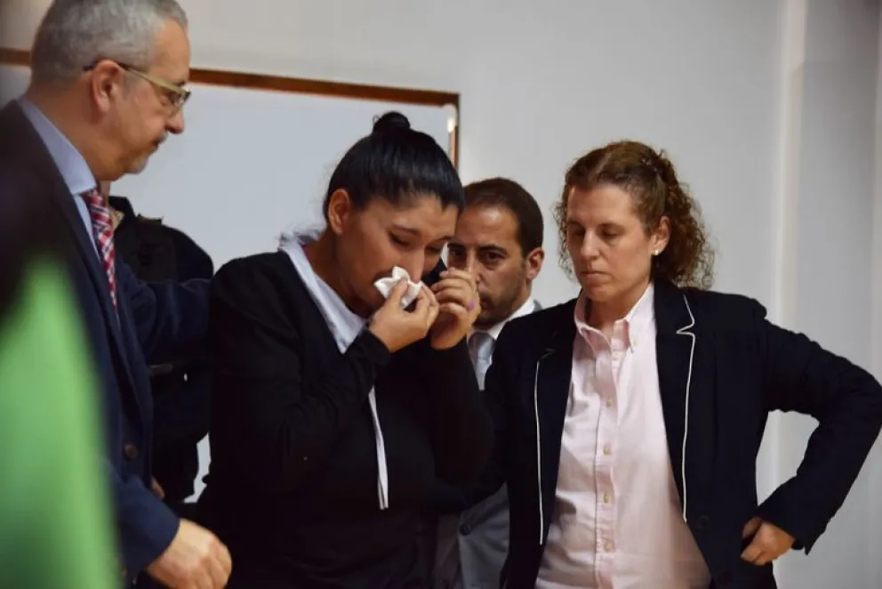 Violencia de género: condenan a una mujer a cadena perpetua por matar a su pareja para defenderse
