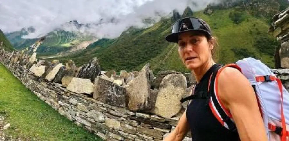 Encontraron sin vida a Hilaree Nelson, una de las mejores esquiadoras del mundo
