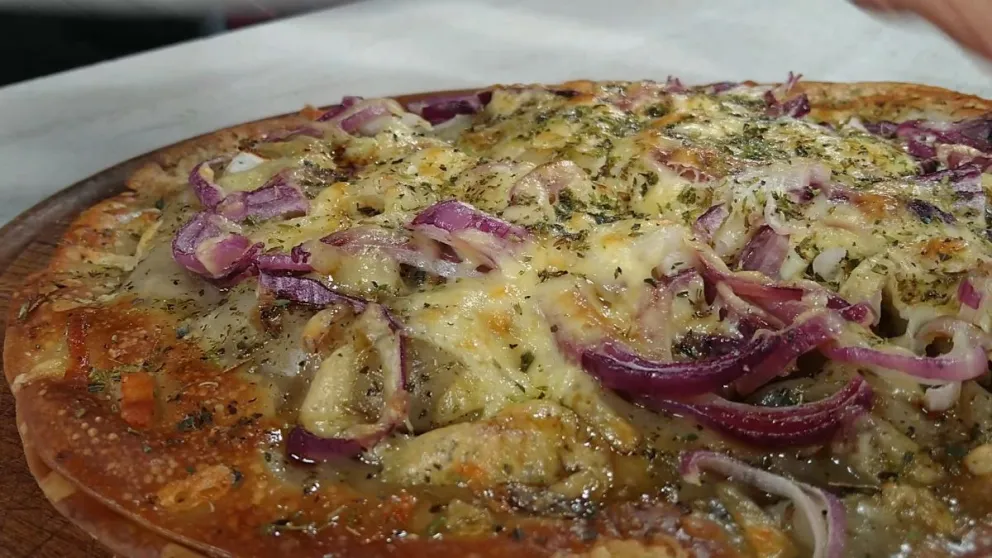 Receta express: tarta estilo fugazzetta en 5 pasos