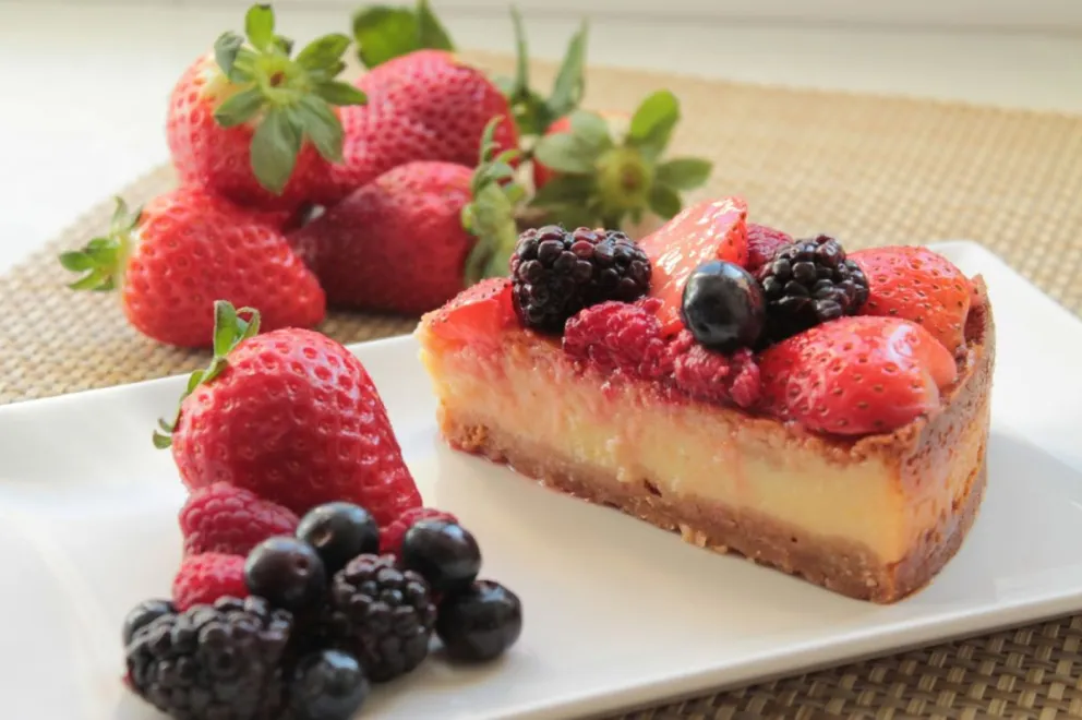 ¡Exquisita! Cómo hacer una tarta de frutos rojos y frutos secos 