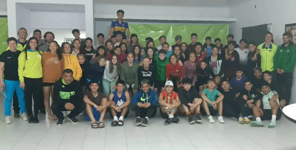 Juegos Epade: el fútbol rionegrino concentró en Viedma