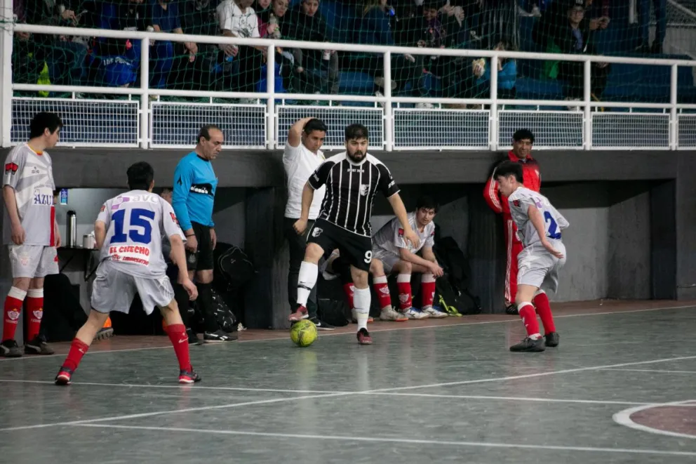 Salieron los semifinalistas del fútbol libre