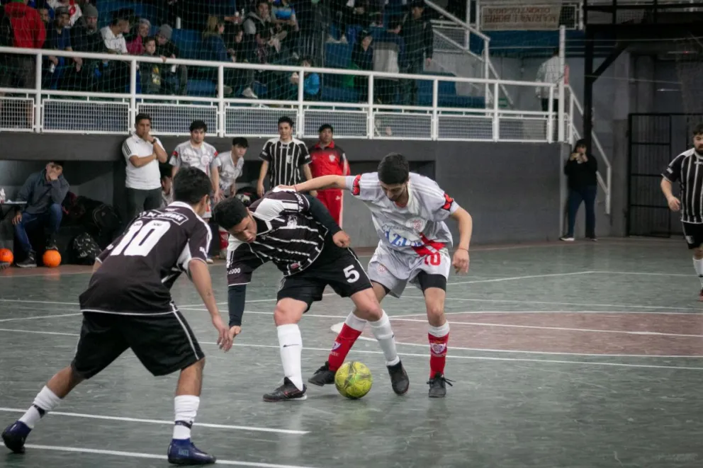 El viernes hay semifinales en el paralelo
