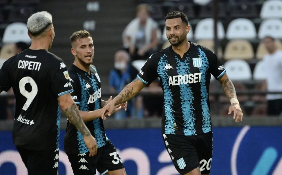 Racing le ganó a Platense y no se baja de la punta