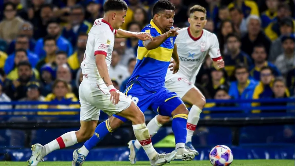 Boca empató con Huracán y dejó pasar la chance de ser único puntero
