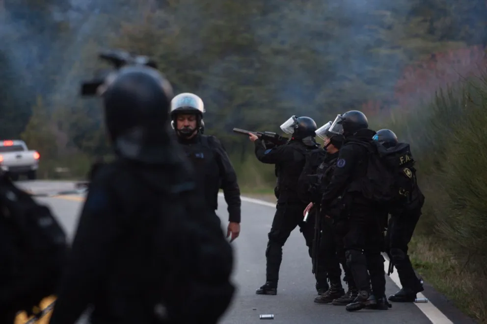 Carriqueo afirmó que la Lafken Winkul Mapu fue tiroteada en varias ocasiones