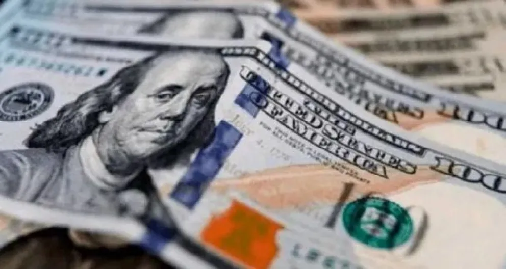 Dólar blue y dólar oficial: a cuánto cotizan el miércoles 5 de octubre
