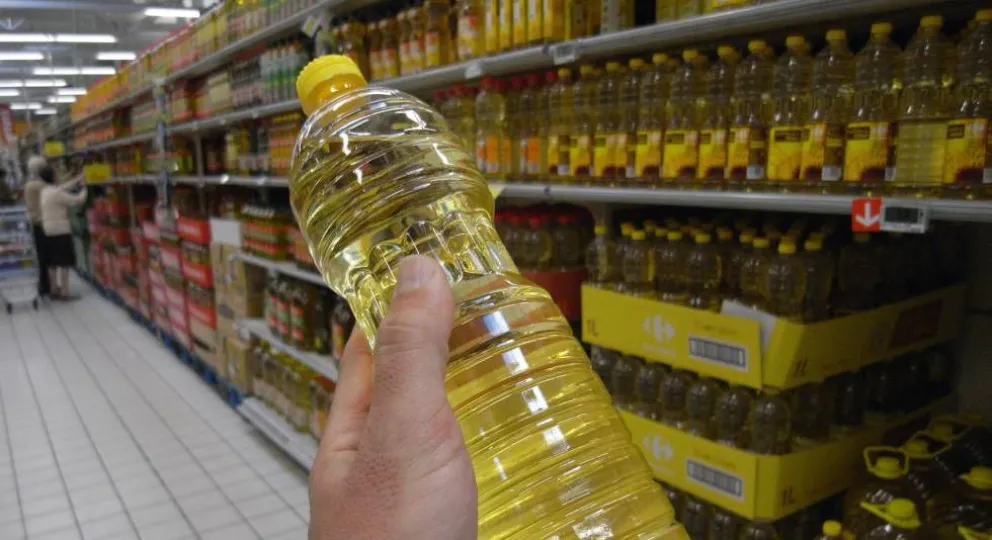 Preocupación por la falta de aceite subsidiado en supermercados: “No está llegando al consumidor”