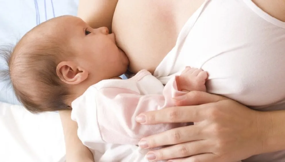 Las mujeres vacunadas contra el covid transfieren protección a sus hijos a través de la leche materna