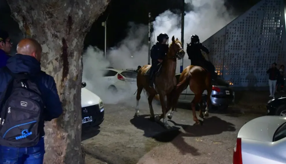 Gimnasia-Boca: partido suspendido por graves incidentes en el ingreso al estadio 