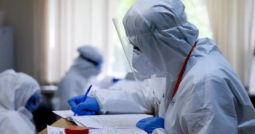 Se sostiene la "meseta" de casos en altas y bajas de Covid-19 en Bariloche