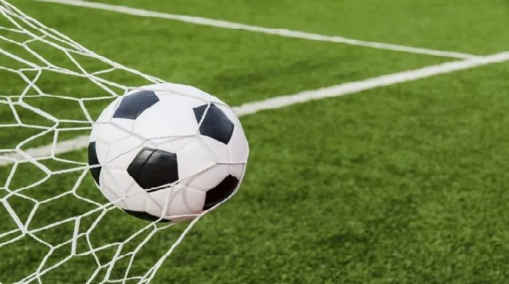 Fútbol: todos los partidos que se juegan este lunes 10 de octubre