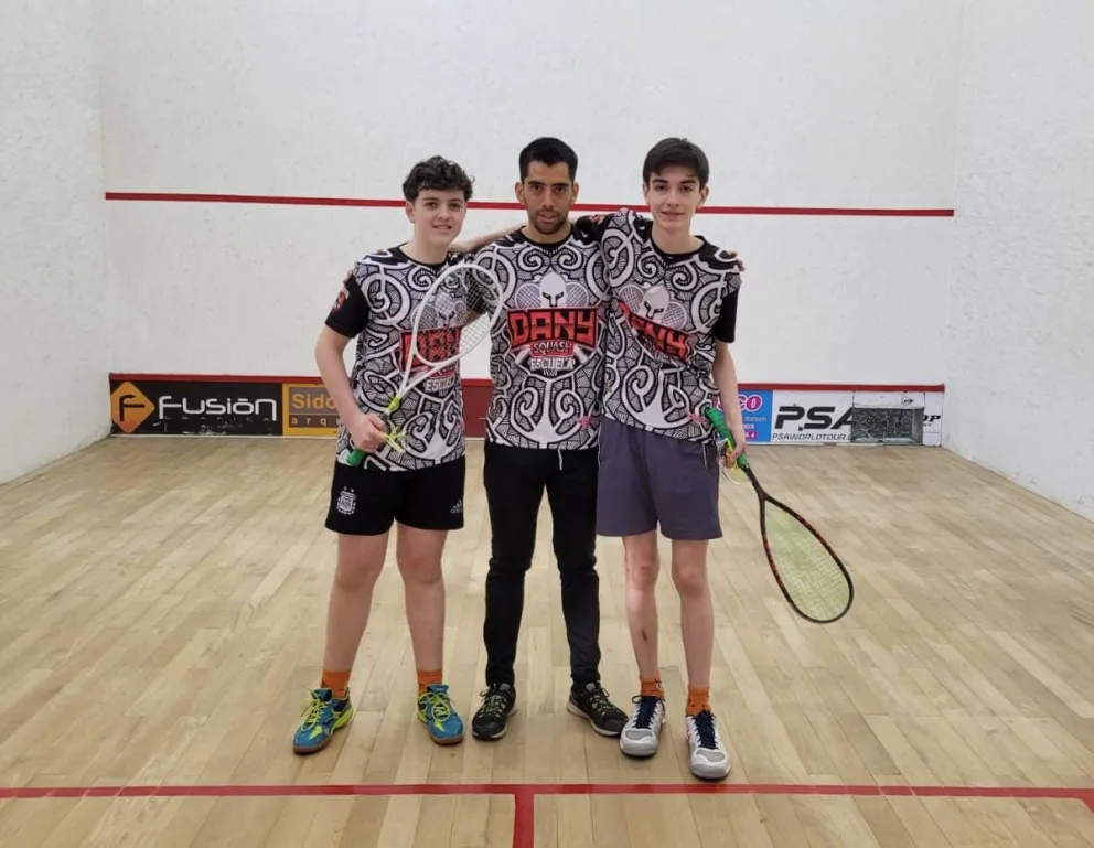 Buena actuación barilochense en el squash patagónico 