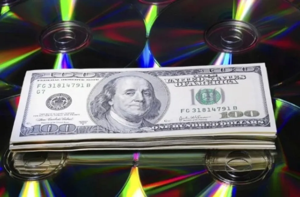 El gobierno lanzará el "dólar Coldplay": qué es y para qué servirá