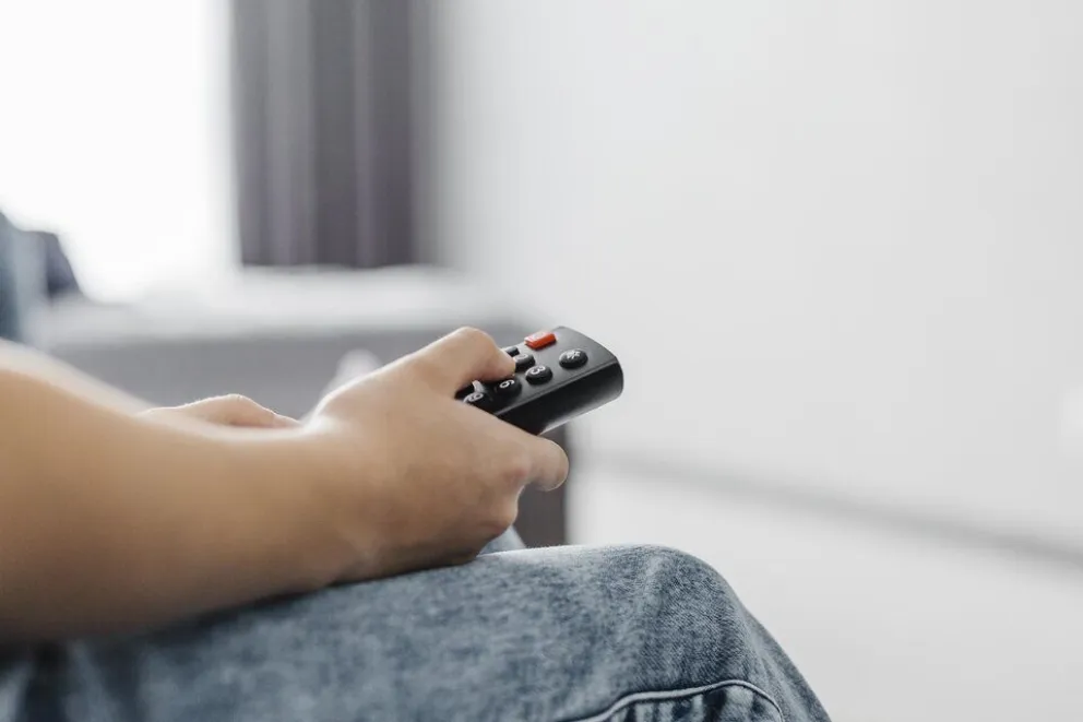 Cuál es la mejor alternativa para ver películas y series totalmente gratis 
