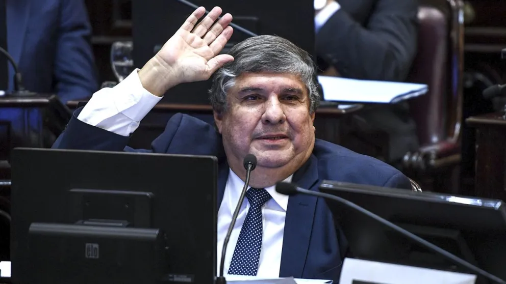Trasladaron a José Mayans por un cuadro de sangrado intestinal 