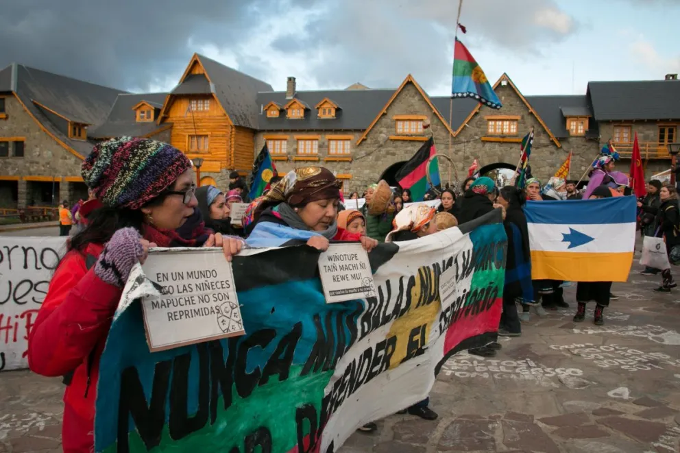 Imagen de archivo de una manifestación mapuche en Bariloche (foto: Facundo Pardo).