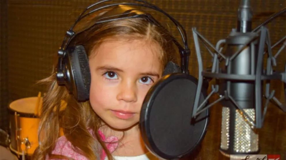 VIRAL: la canción que le hizo una nena de 7 años a Messi para alentar en el Mundial