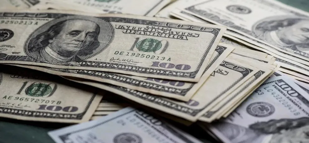 Dólar blue: a cuánto cotiza este viernes 14 de octubre 