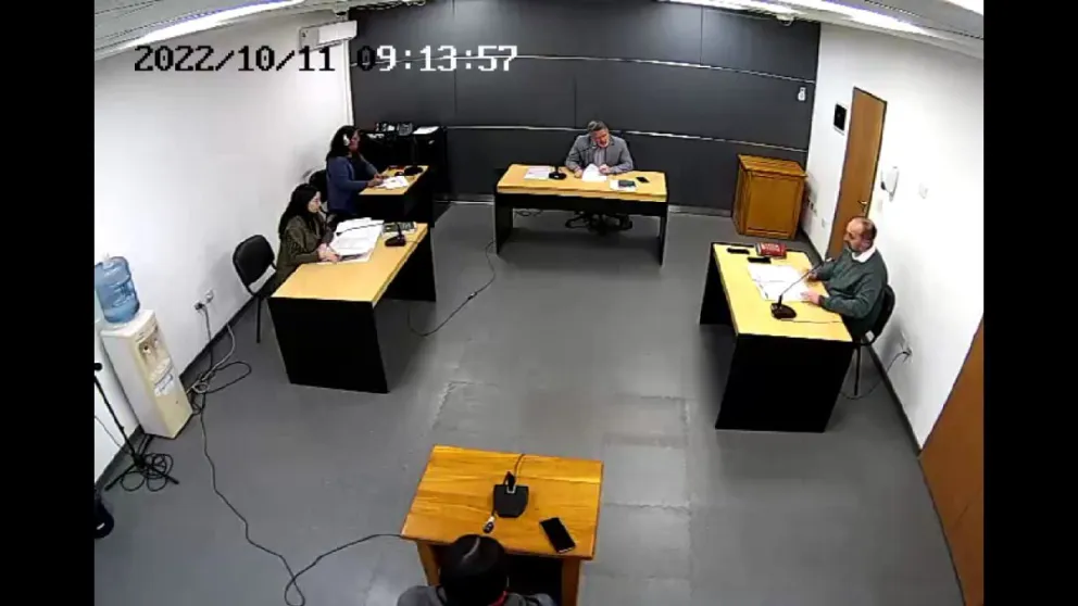 Bebieron de más y uno terminó apuñalando a otro: logró evitar el juicio