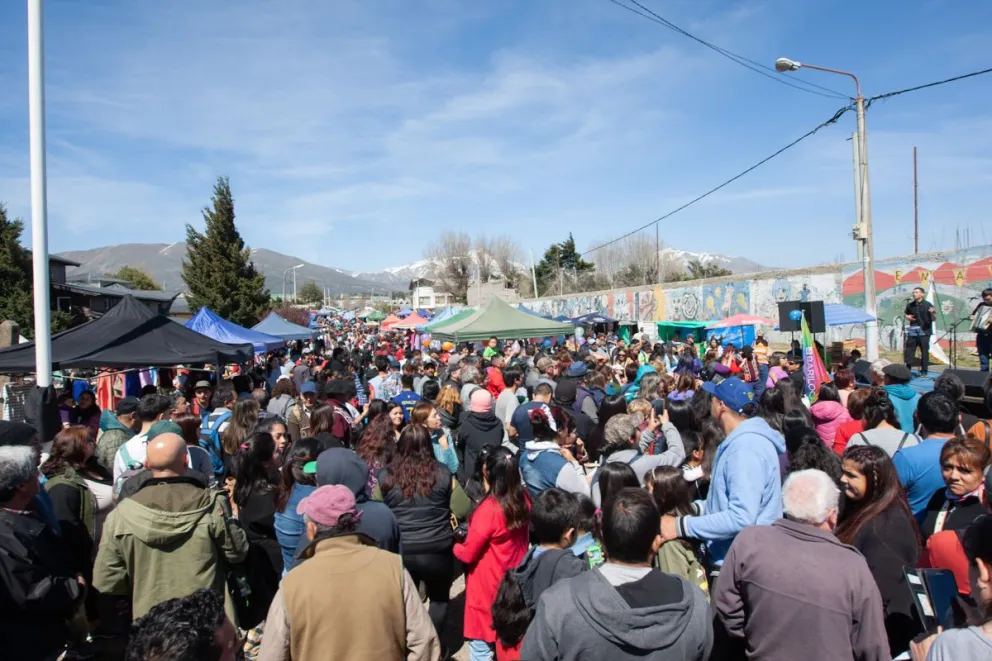 Este viernes 23 y sábado 24, la Feria Emaús funcionará con horario extendido