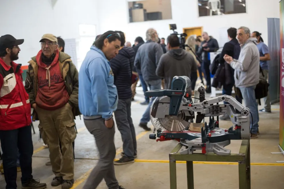 Todo preparado para recibir a los carpinteros y herreros en el nuevo centro de trabajo