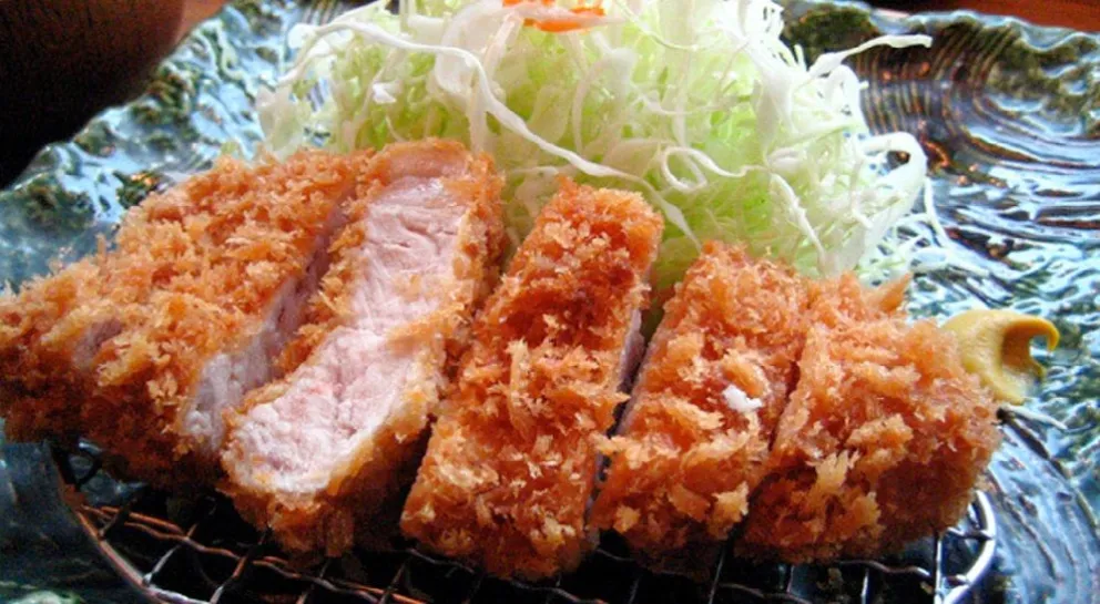 Prepará Tonkatsu: la receta japonesa de cerdo empanado más crujiente que hayas probado