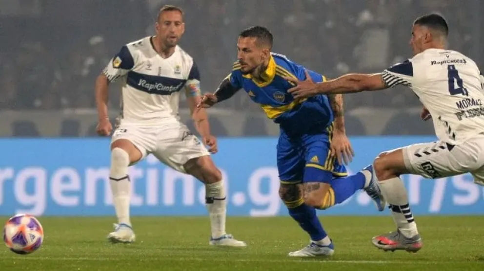 Otra vez reprogramado: el duelo entre Gimnasia y Boca volvió a cambiar de día y horario de inicio