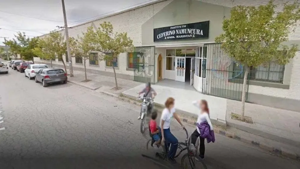 Nuevamente, la iglesia católica se ve implicada en una denuncia por abuso de una menor 