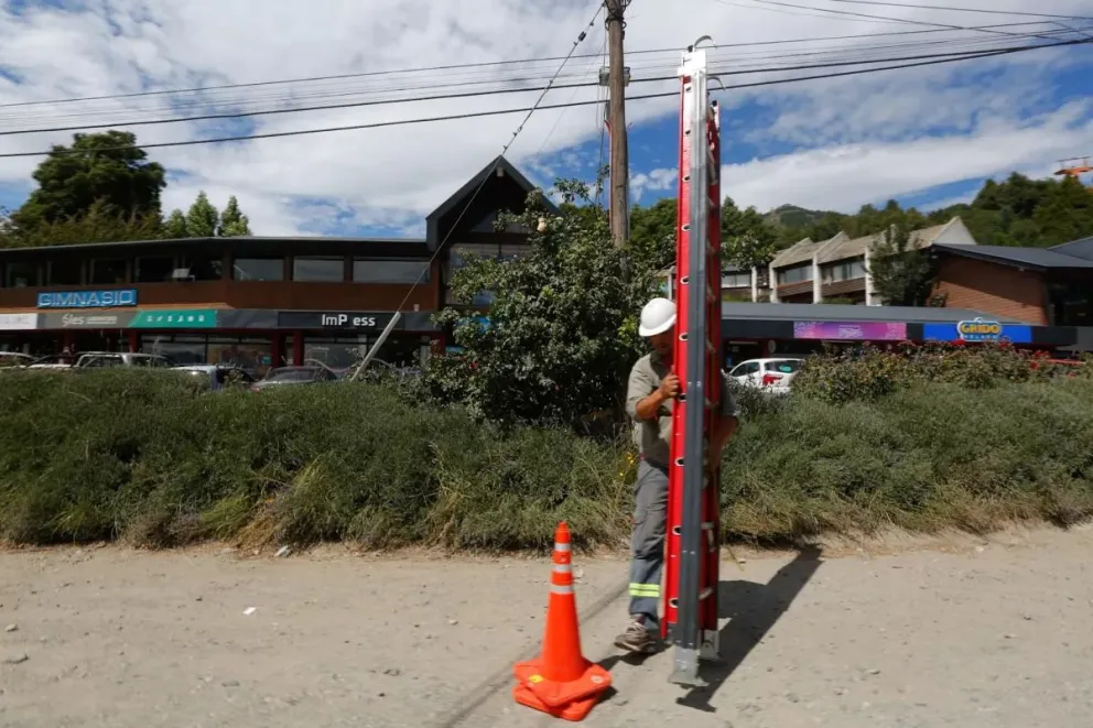 Habrá cortes de luz este viernes en barrios de Bariloche