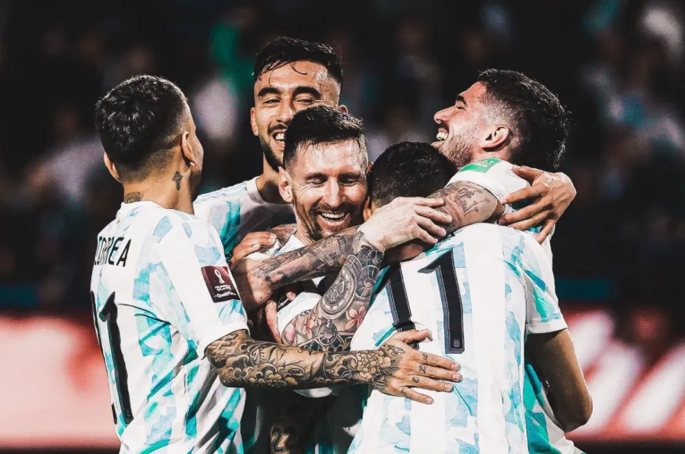 A un mes del Mundial: conoce la lista preliminar de convocados que armó Scaloni