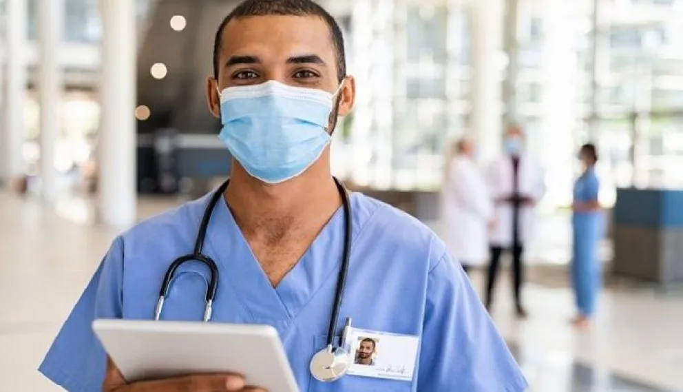 México lanzó una convocatoria internacional y busca 749 médicos especialistas: cómo postularse