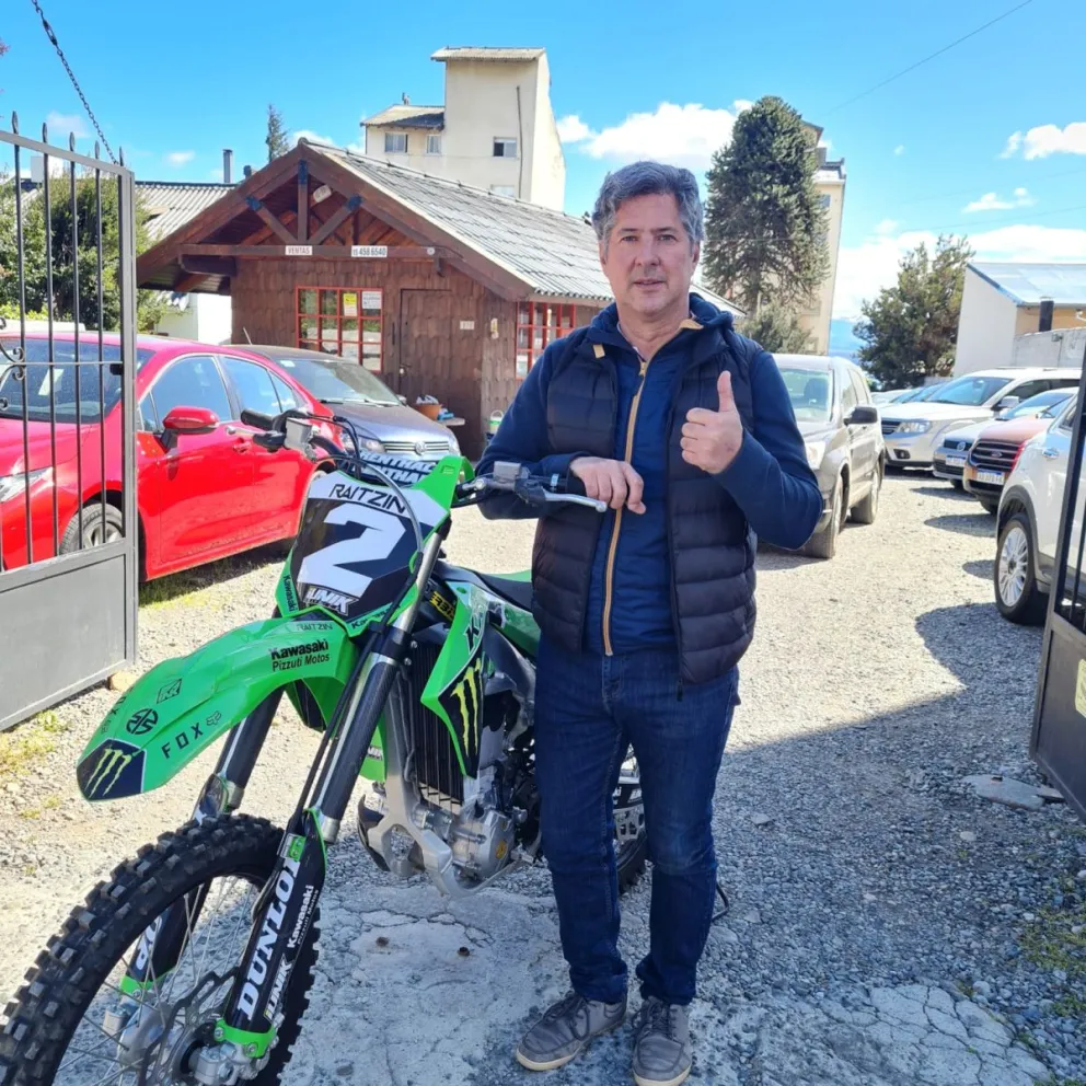 Varios locales a Manzano Brujo