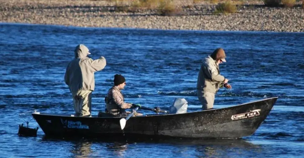 Ya es ley la actividad de los guías de pesca deportiva en Río Negro