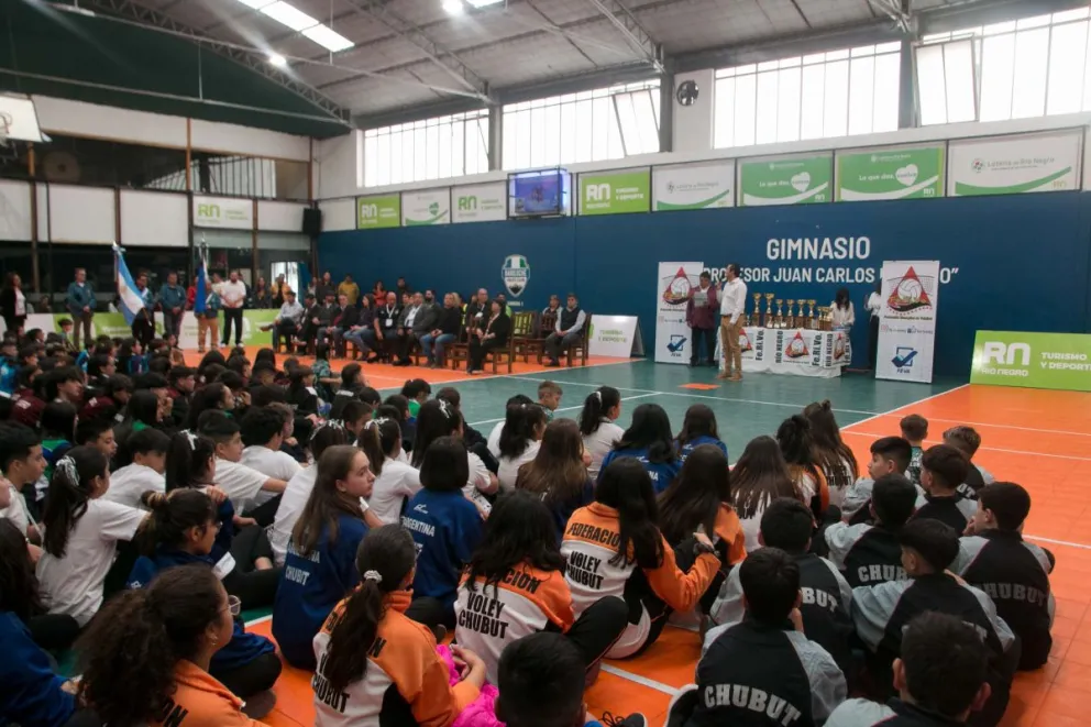 Selecciones patagónicas protagonizan tres jornadas de puro vóley 