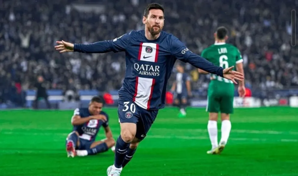 Video: el golazo de Messi para abrir el marcador en la goleada de PSG ante Maccabi