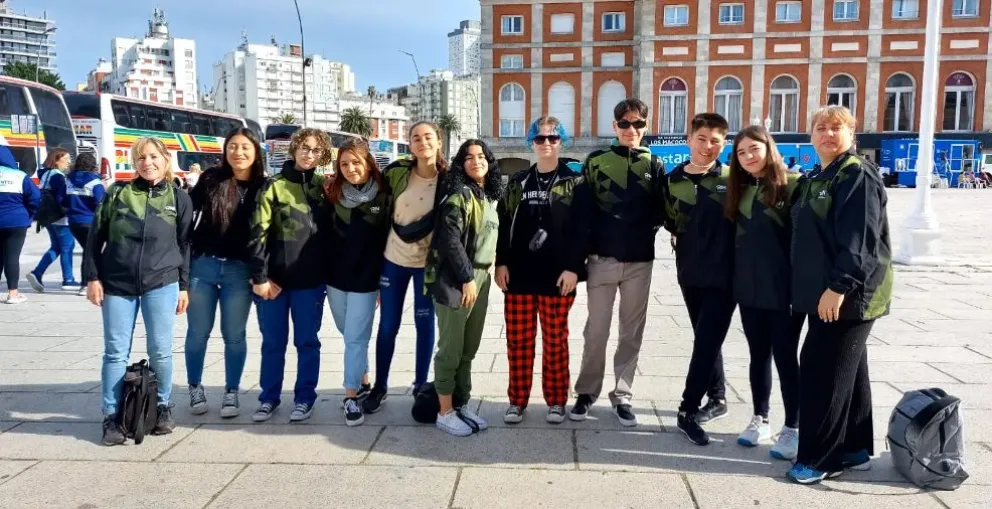 Dardo Etchepare: "Vivir esto es emocionante, nos sentimos realizados"