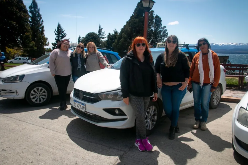 Mujeres taxistas se organizan en una nueva asociación