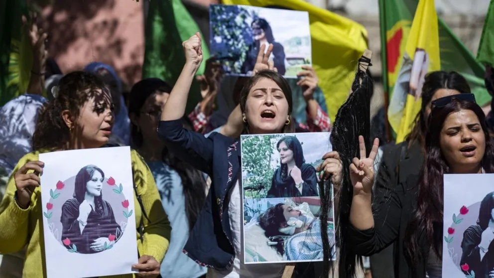 A 40 días de la muerte de Masha Amini: violenta represión hacia las mujeres que protestan por el asesinato