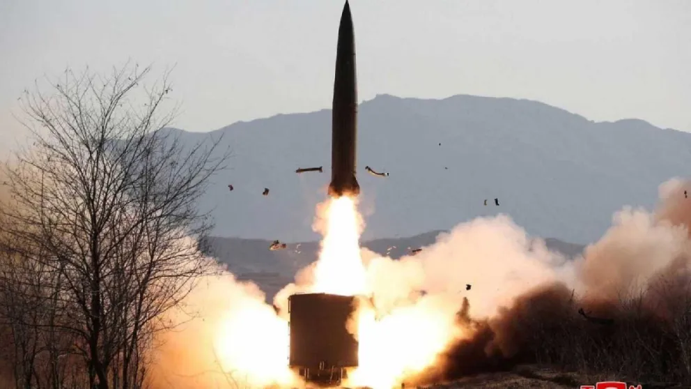 Aumenta la tensión: Corea del Norte lanzó 2 misiles balístico al mar de Japón