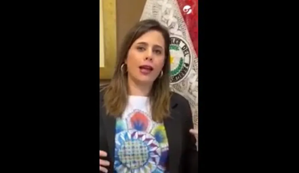 Insólito: una diputada bailó “Te felicito” de Shakira en medio del recinto para criticar a la oposición