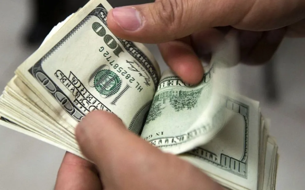 Se renueva el cupo para comprar dólar ahorro: quiénes pueden acceder