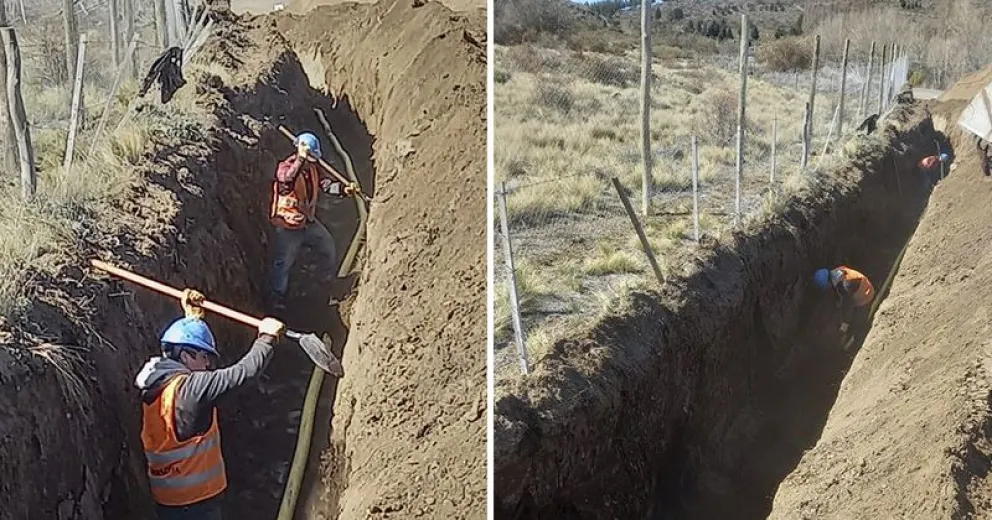 Así sigue la obra de extensión de la red de gas en Ñirihuau