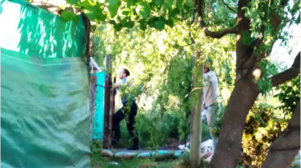 Se atrincheró con su hija de tres años y amenazaba con suicidarse e incendiar la casa