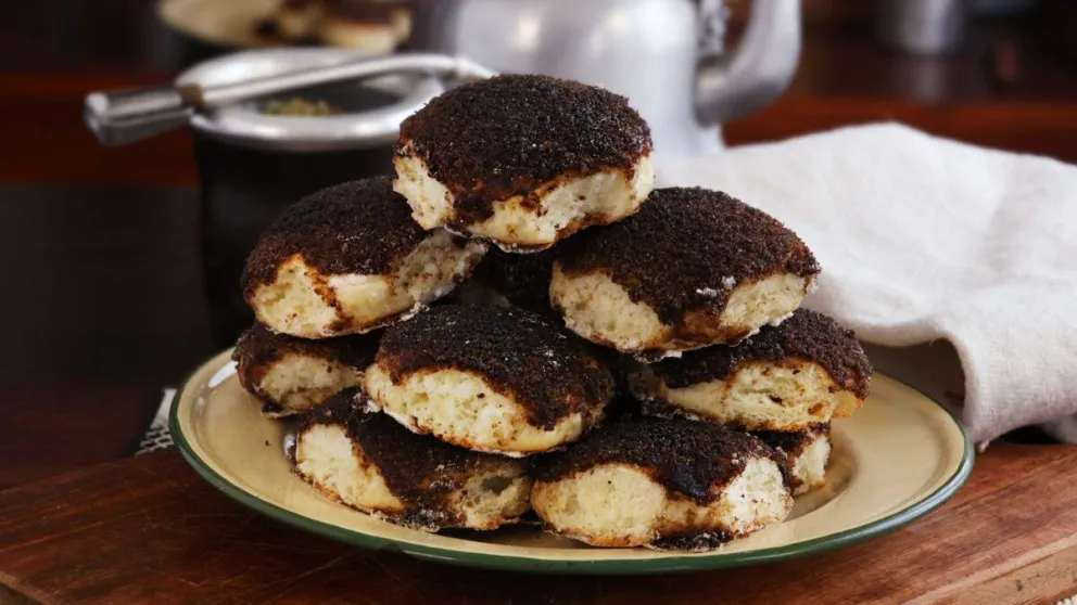 Tortitas negras: la receta para que te queden como de panadería, ¡sin utilizar levadura!